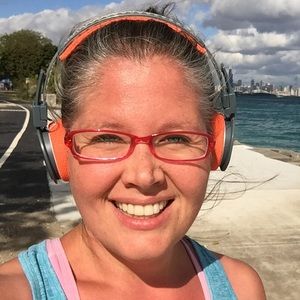 Meet your Posher, Rrebecca